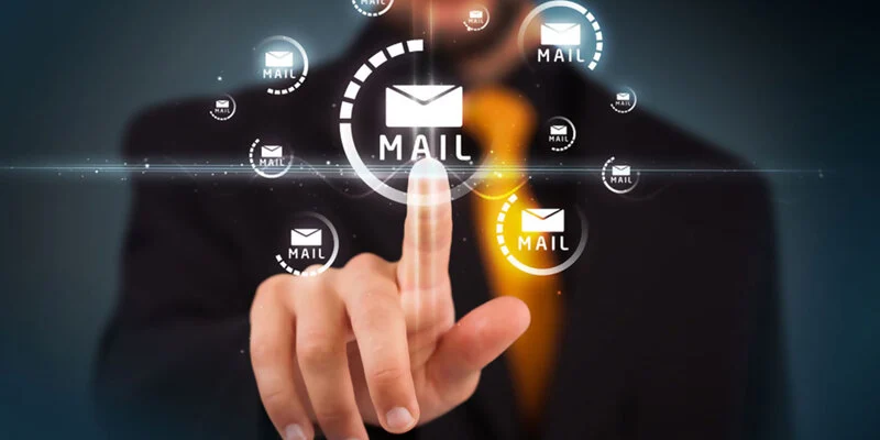 Báo cáo chi tiết sự cố bạn gặp phải qua email chính thương hiệu